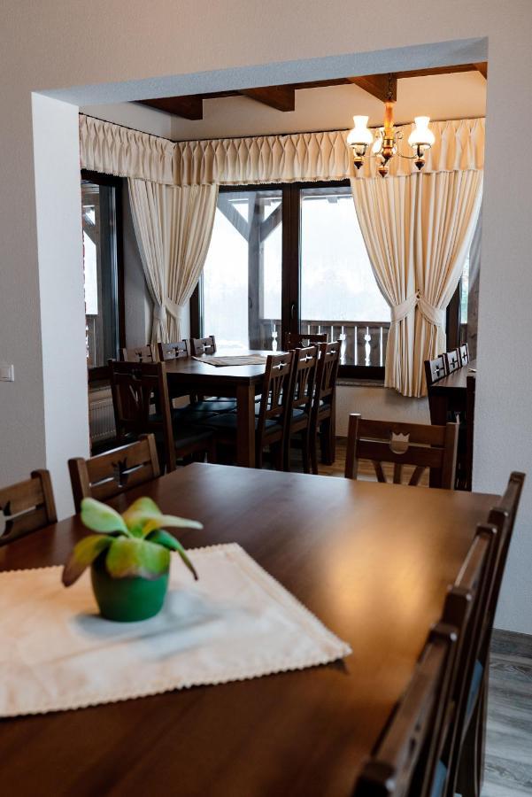 Transylvanian Relax House Lupeni  Экстерьер фото