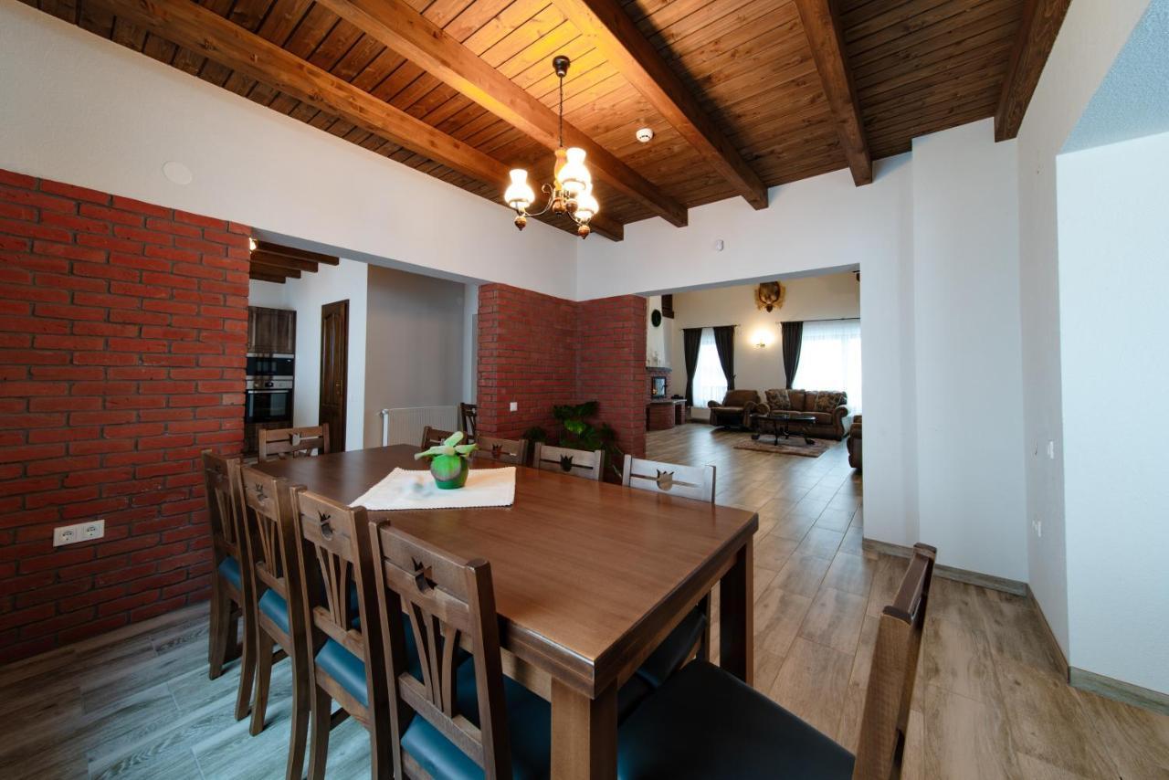 Transylvanian Relax House Lupeni  Экстерьер фото