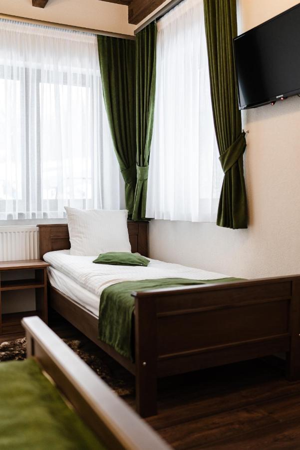 Transylvanian Relax House Lupeni  Экстерьер фото