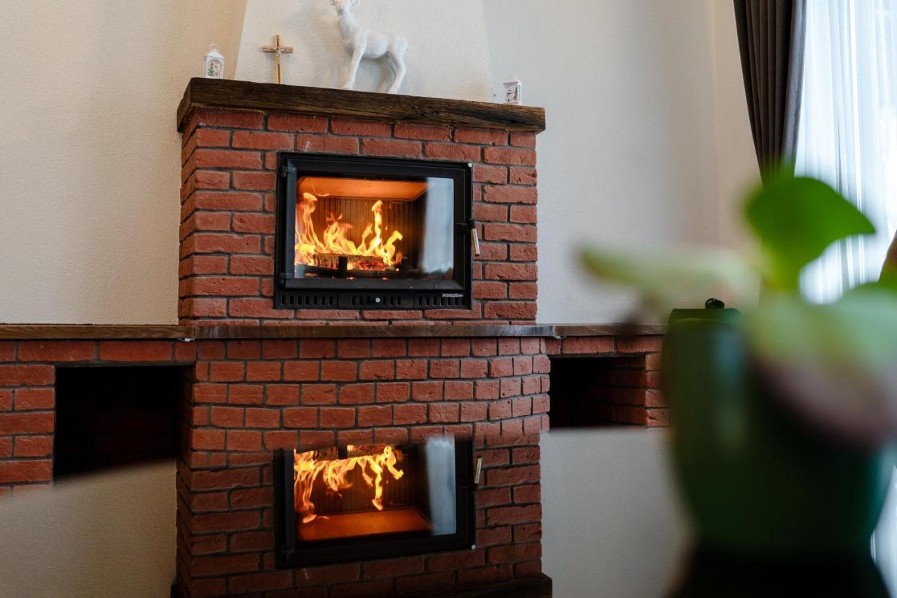 Transylvanian Relax House Lupeni  Экстерьер фото