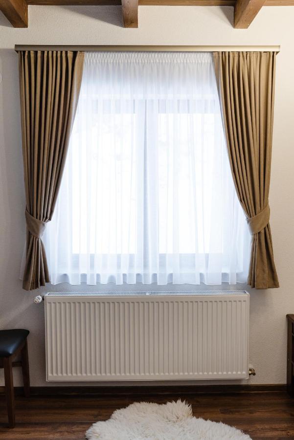 Transylvanian Relax House Lupeni  Экстерьер фото